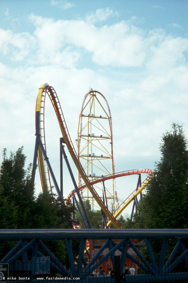 Mantis / Top Thrill Dragster