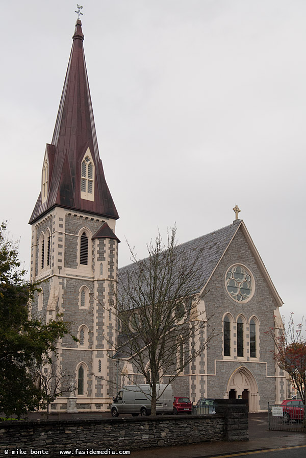 Holy Cross Church