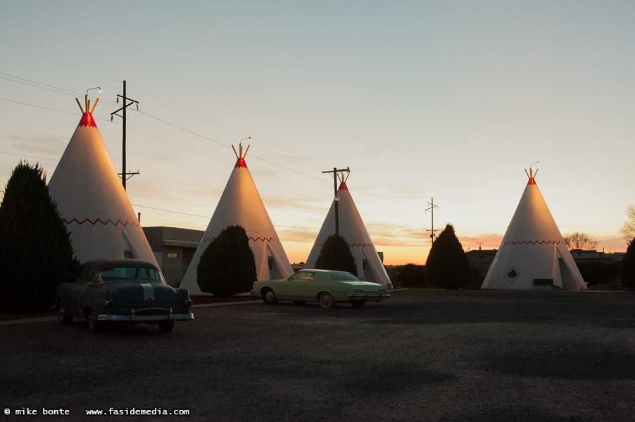 WigWam Motel Sunset