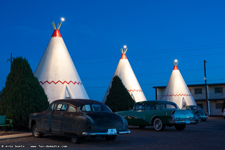 WigWam Motel After Dark