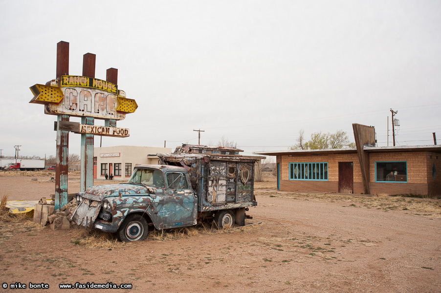 Ranch House Caf Sign