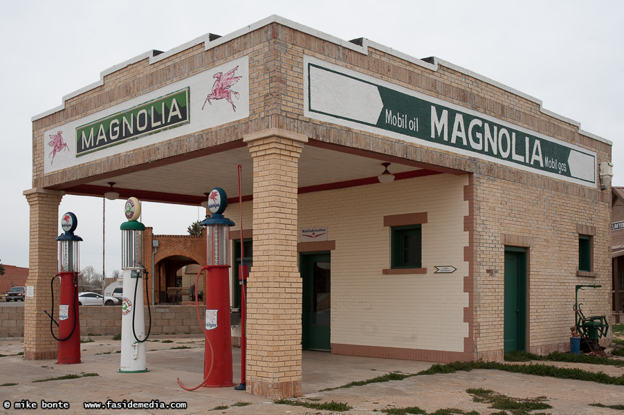 Shamrock Magnolia Station